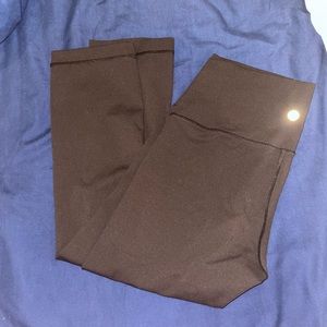 Lululemon Wunder Under Black Cropped Legging Size 10